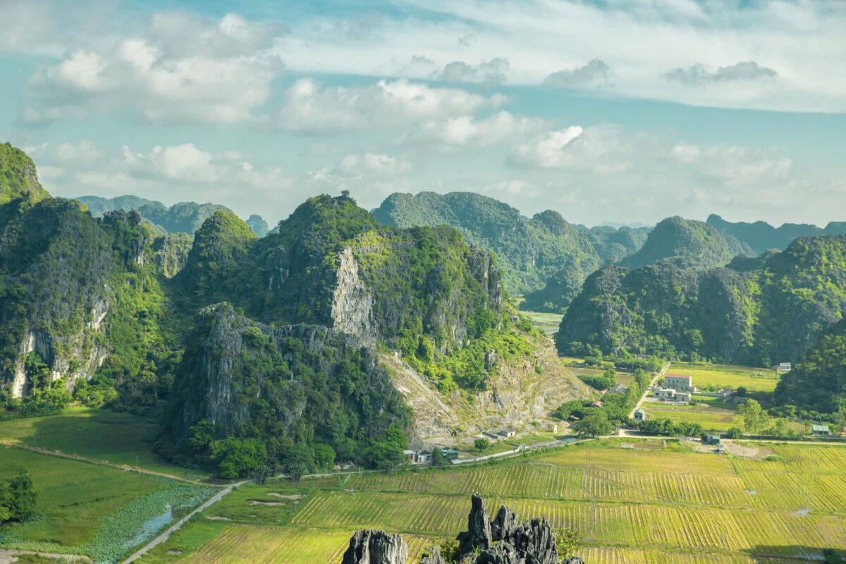 HOA LU – BICH DONG  – TRANG AN – MUA CAVE